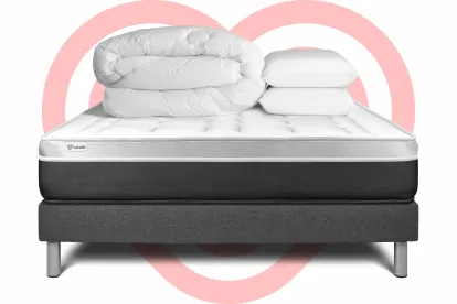 Pack lit complet 160x200 cm - Matelas + Sommier Gris (en kit) + 2 oreillers + Couette - Vital Soft