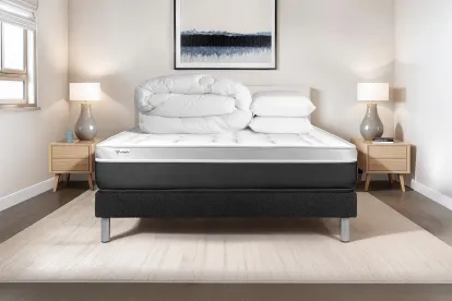 Pack lit complet 140x190 cm - Matelas + Sommier Noir (en kit) + 2 oreillers + Couette - Vital Soft