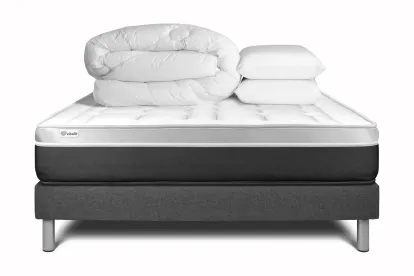 Pack lit complet 180x200 cm - Matelas + Sommier Gris (en kit) + 2 oreillers + Couette - Vital Soft